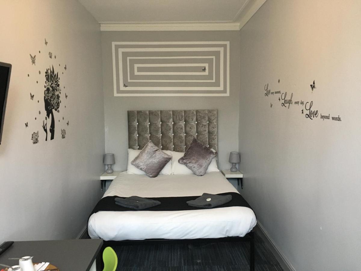 Queens Guesthouse Manchester Zewnętrze zdjęcie