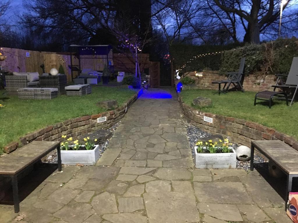 Queens Guesthouse Manchester Zewnętrze zdjęcie